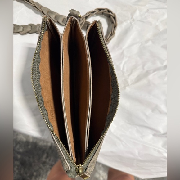 ANTHROPOLOGIE Valerie Braided Strap Distressed Crossbody Purse - Picture 6 of 12